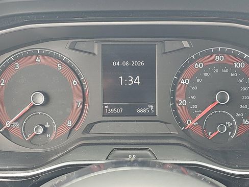 Used 2020 Volkswagen Jetta GLI image 11