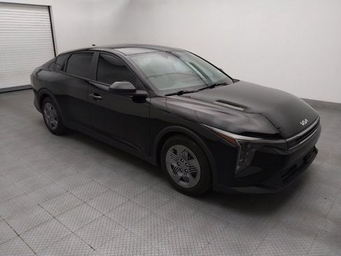 Used 2025 Kia K4 FWD image 11