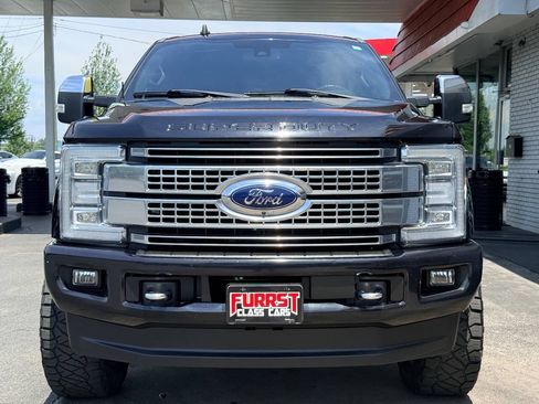Used 2019 Ford F350 Platinum w/ Platinum Ultimate Package AWD/4WD image 7