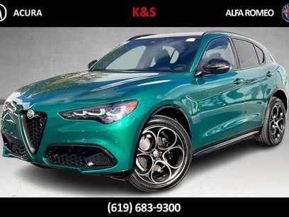 New 2025 Alfa Romeo Stelvio Sprint