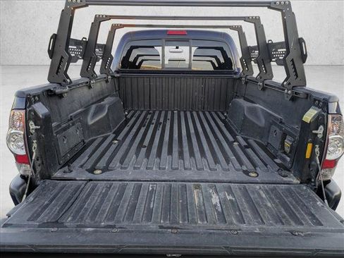 Used 2013 Toyota Tacoma PreRunner w/ TRD Sport Pkg image 6