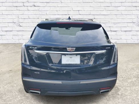 Certified 2023 Cadillac XT5 Sportv w/ Technology Package AWD/4WD image 3