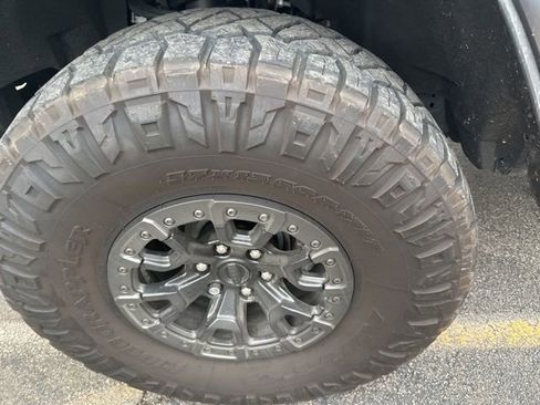 Used 2022 Ford Bronco Raptor image 15
