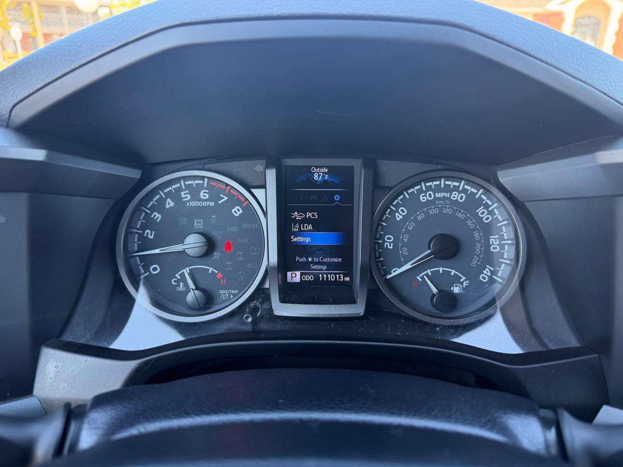 Used 2021 Toyota Tacoma TRD Off-Road AWD/4WD image 18