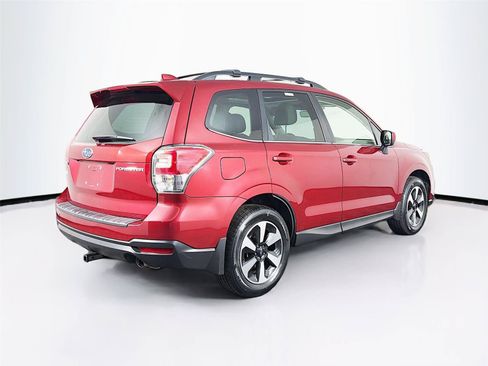 Used 2018 Subaru Forester 2.5i Limited AWD/4WD image 11