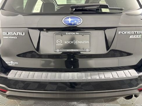 Used 2017 Subaru Forester 2.5i Limited AWD/4WD image 17