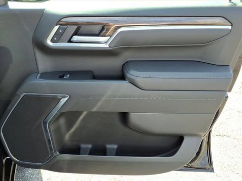 Used 2026 Chevrolet Silverado 1500 LT w/ Protection Package AWD/4WD image 14