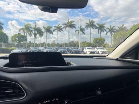 Used 2021 MAZDA CX-30 AWD 2.5 S w/ Select Package image 33