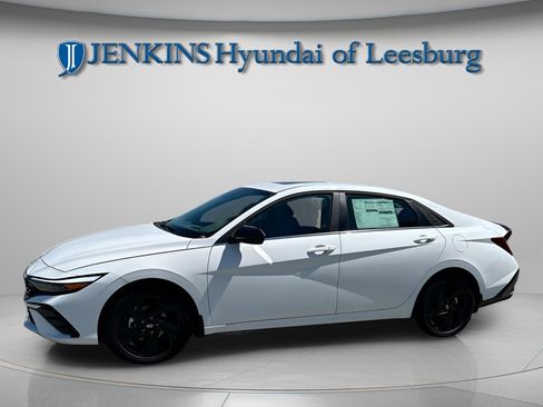 New 2026 Hyundai Elantra SEL Sport image 13