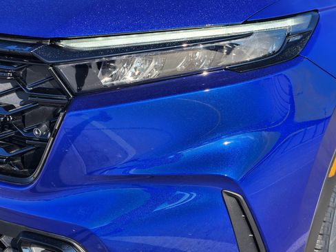 Certified 2025 Honda CR-V Sport image 9