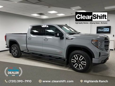 Used 2025 GMC Sierra 1500 AT4 w/ Technology Package AWD/4WD image 1
