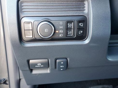 New 2026 Ford F250 Platinum w/ FX4 Off-Road Package image 27