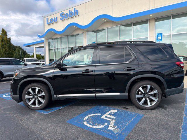 Certified 2024 Honda Pilot Elite image 11