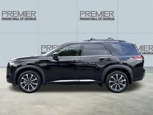 New 2026 Nissan Pathfinder Platinum FWD image 21