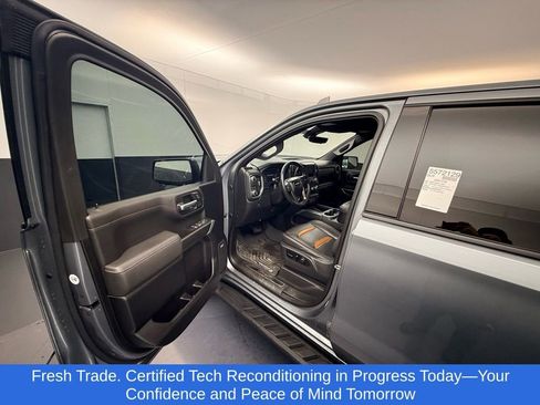 Used 2021 GMC Sierra 1500 AT4 w/ AT4 Premium Package image 6