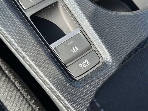 Certified 2024 Honda Civic EX image 34