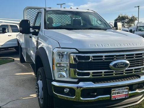 New 2025 Ford F550 2WD Regular Cab Super Duty image 6