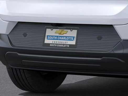 New 2026 Chevrolet Equinox EV LT FWD image 38