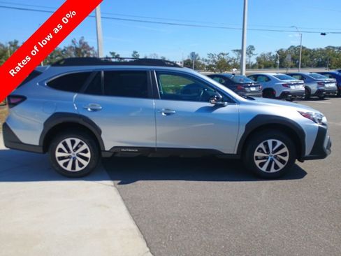 Certified 2025 Subaru Outback Premium w/ Popular Package #1A image 4