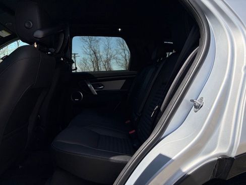 New 2026 Land Rover Discovery Sport Landmark AWD/4WD image 13