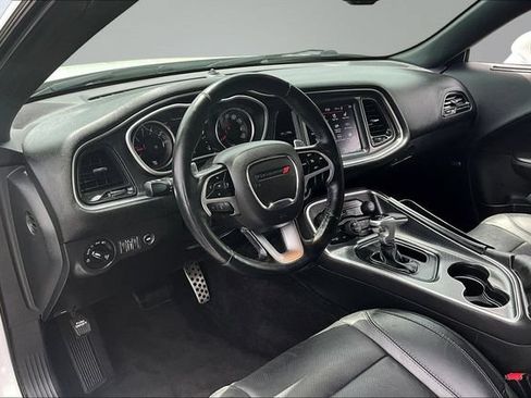 Used 2018 Dodge Challenger GT AWD/4WD image 16