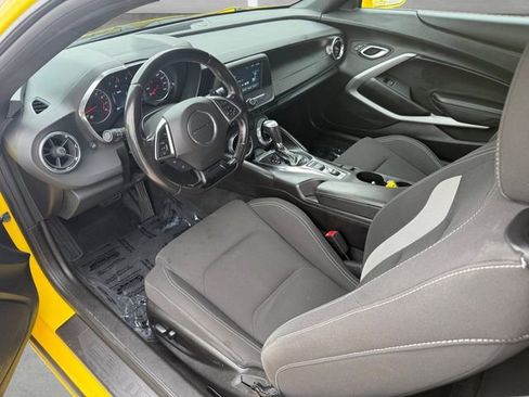 Used 2018 Chevrolet Camaro LT image 19