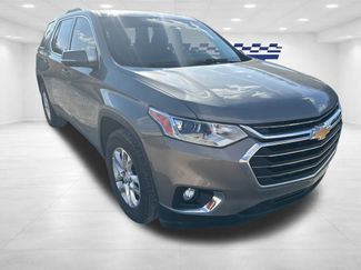 Used 2018 Chevrolet Traverse LT video 3