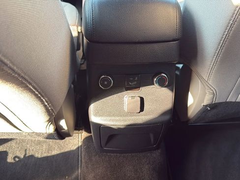 Used 2018 Ford Explorer 4WD image 28