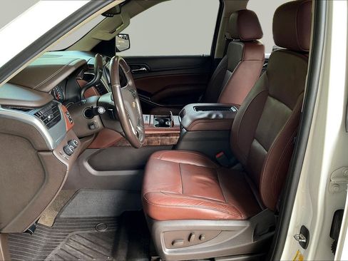 Used 2018 Chevrolet Tahoe Premier AWD/4WD image 21