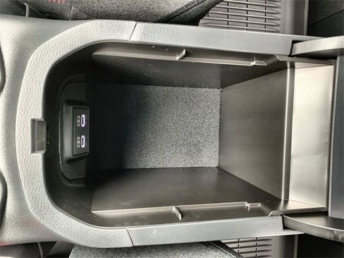 New 2025 Toyota RAV4 SE image 26