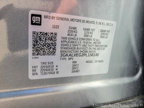 Used 2023 GMC Terrain SLT image 25