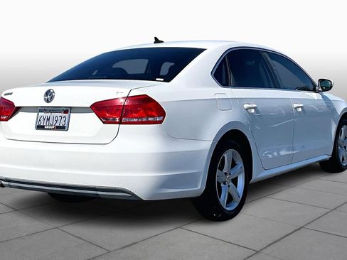 Used 2013 Volkswagen Passat 2.5 SE image 12
