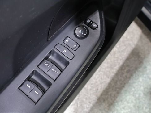 Used 2017 Honda Civic Sport image 12