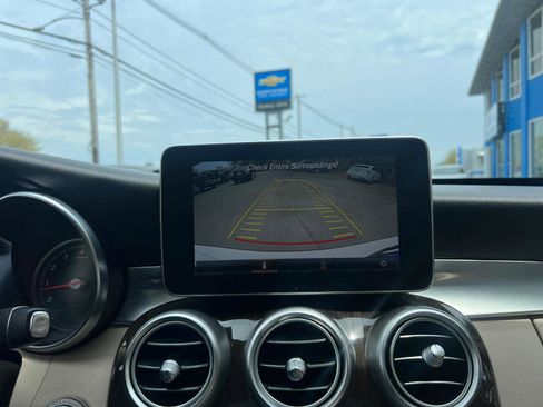 Used 2016 Mercedes-Benz C 300 4MATIC Sedan image 28