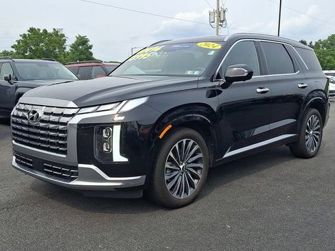 Used 2024 Hyundai Palisade Calligraphy AWD/4WD image 3