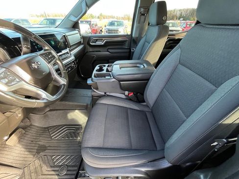 Used 2023 Chevrolet Silverado 1500 RST image 11
