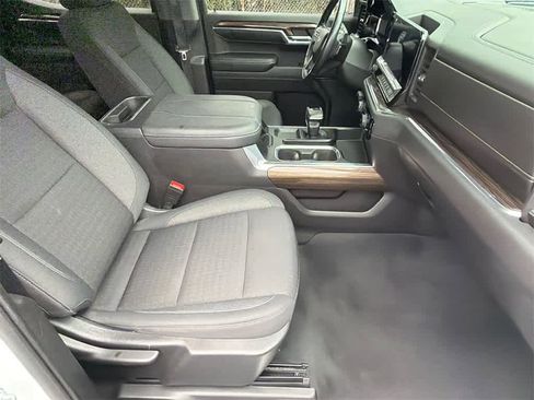 Used 2023 Chevrolet Silverado 1500 RST image 12