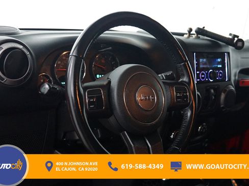 Used 2018 Jeep Wrangler Unlimited Sport S image 17