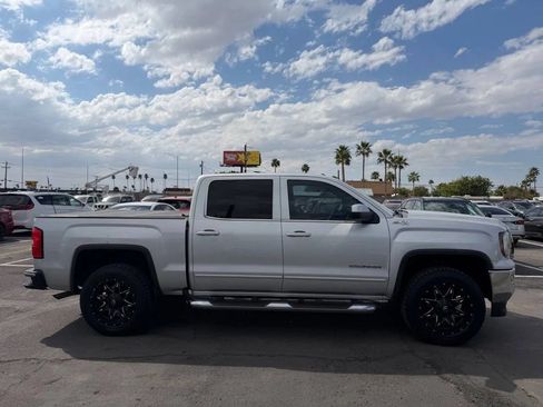 Used 2016 GMC Sierra 1500 SLE w/ SLE Value Package AWD/4WD image 13