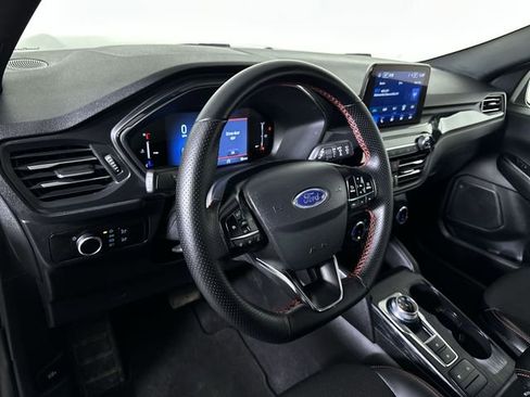 Used 2025 Ford Escape ST-Line FWD image 10