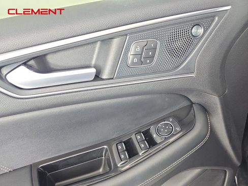 Used 2020 Ford Edge ST w/ Cold Weather Package image 25