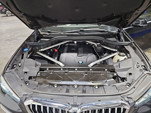 Used 2021 BMW X5 sDrive40i w/ Parking Assistance Package RWD image 31