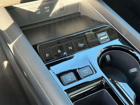 New 2025 Nissan Murano SL image 30