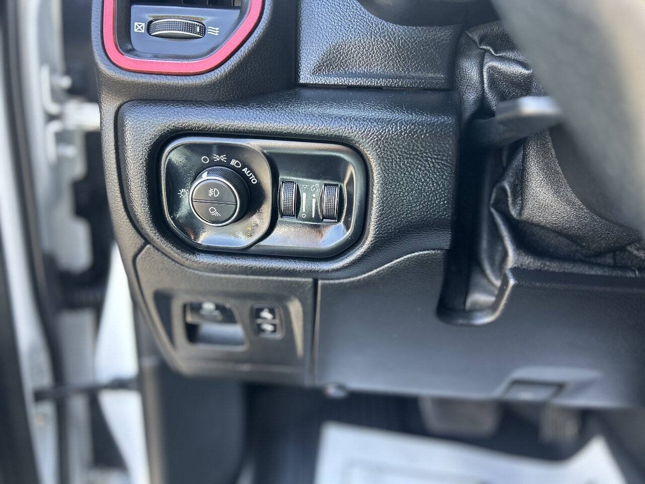 Used 2019 RAM 1500 Rebel w/ Rebel Level 1 Equipment Group AWD/4WD image 12