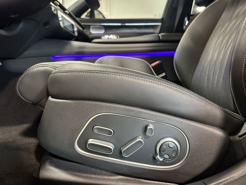 Used 2025 Genesis G90 3.5T AWD/4WD image 15