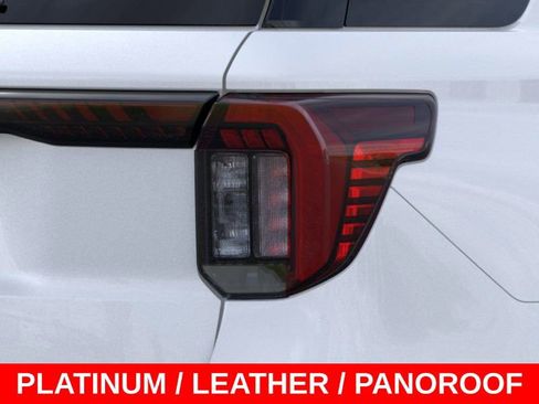 New 2026 Ford Explorer Platinum w/ LUX Leather Package image 21