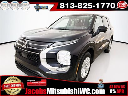 New 2026 Mitsubishi Outlander ES