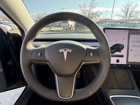 Used 2021 Tesla Model 3 Long Range image 13