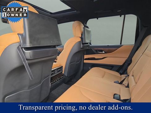 Used 2025 Lexus LX 700h Luxury w/ Appearance Package AWD/4WD image 17
