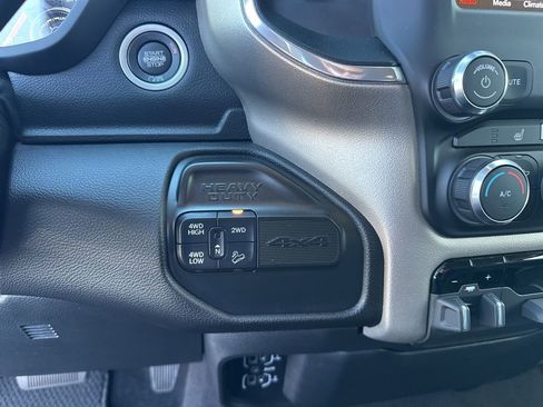 Used 2021 RAM 2500 Laramie w/ Off Road Package image 17